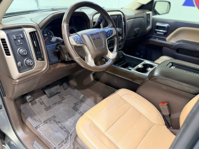 Used 2018 GMC Sierra 1500 Denali w/ Denali Ultimate Package AWD/4WD image 21