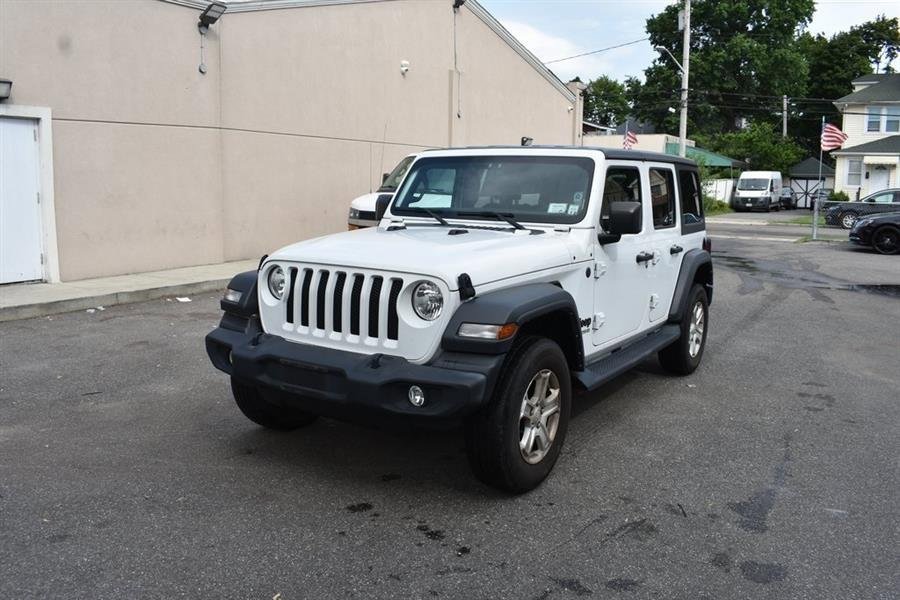Used 2024 Jeep Wrangler Sport S image 2