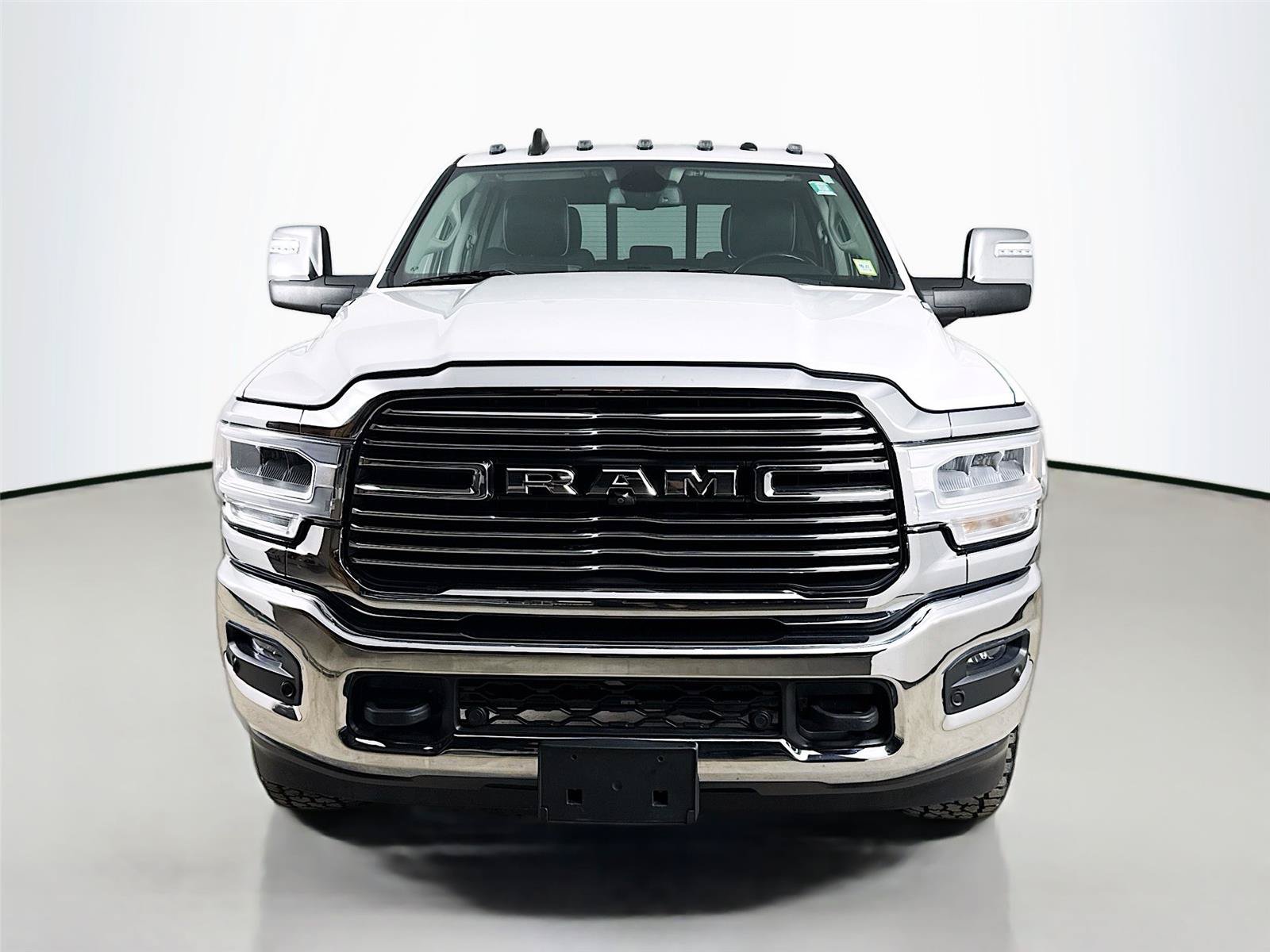 Used 2023 RAM 2500 Laramie AWD/4WD image 4
