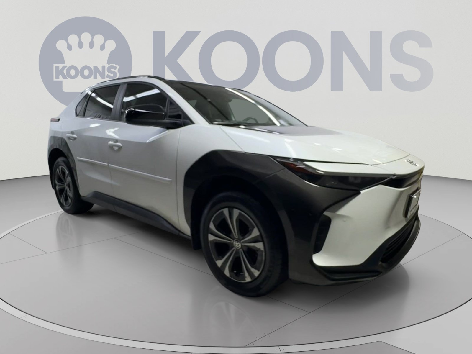 Used 2023 Toyota bZ4X AWD w/ Weather Package image 2