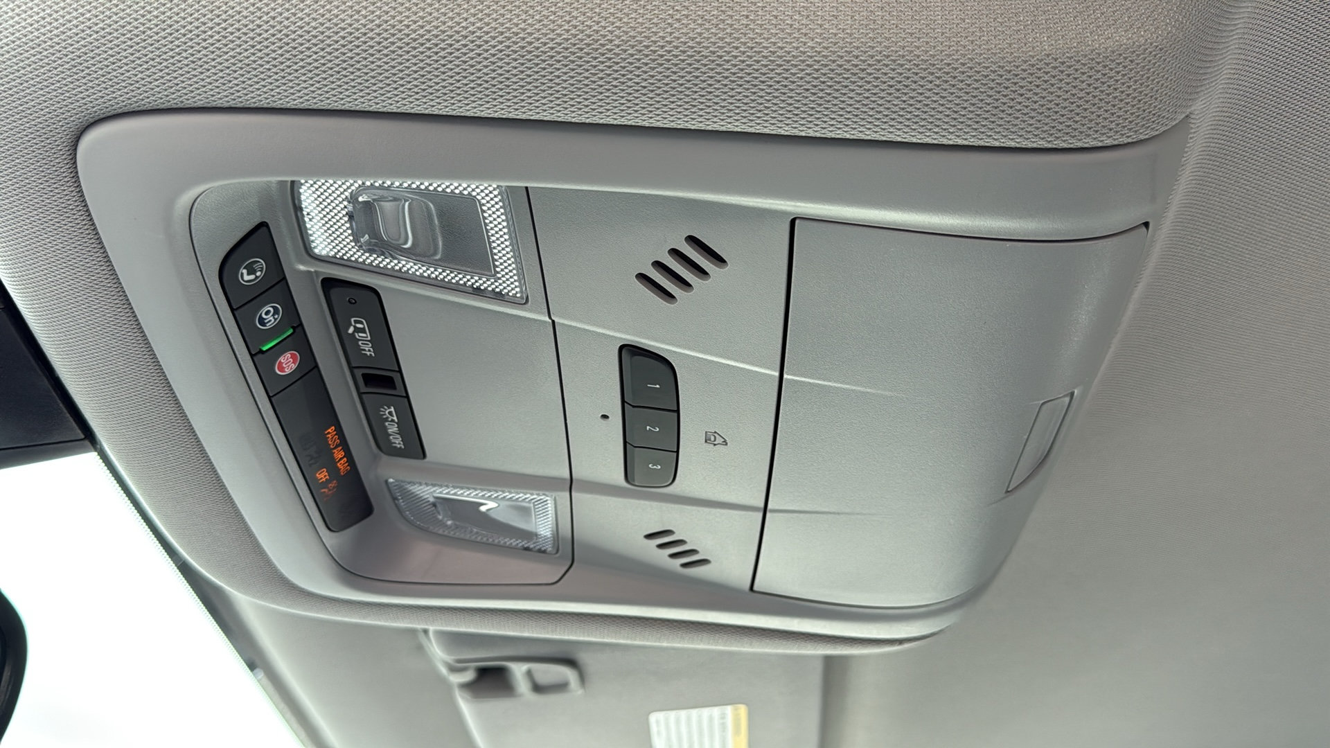 Used 2021 GMC Acadia SLT w/ Premium Package FWD image 27