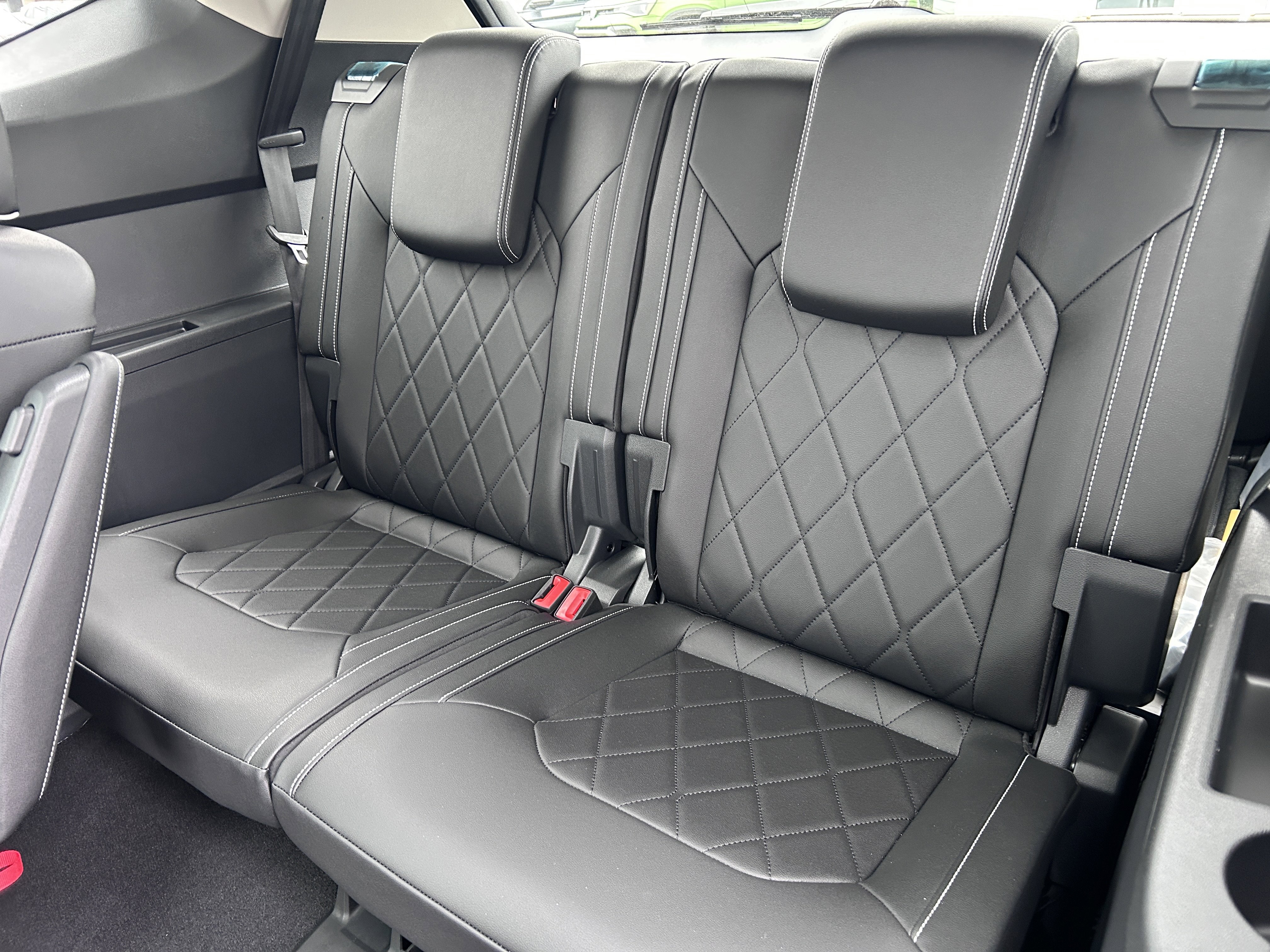 New 2026 Volkswagen Atlas SEL Premium R-Line image 26