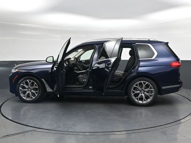 Used 2022 BMW X7 xDrive40i w/ Premium Package AWD/4WD image 42