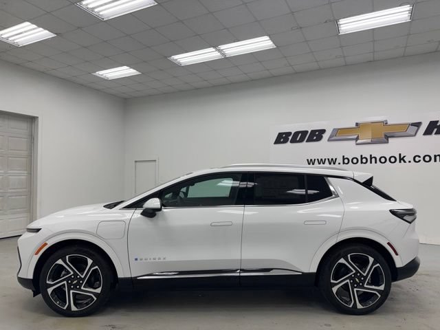 New 2026 Chevrolet Equinox EV LT w/ Convenience Package II FWD image 8