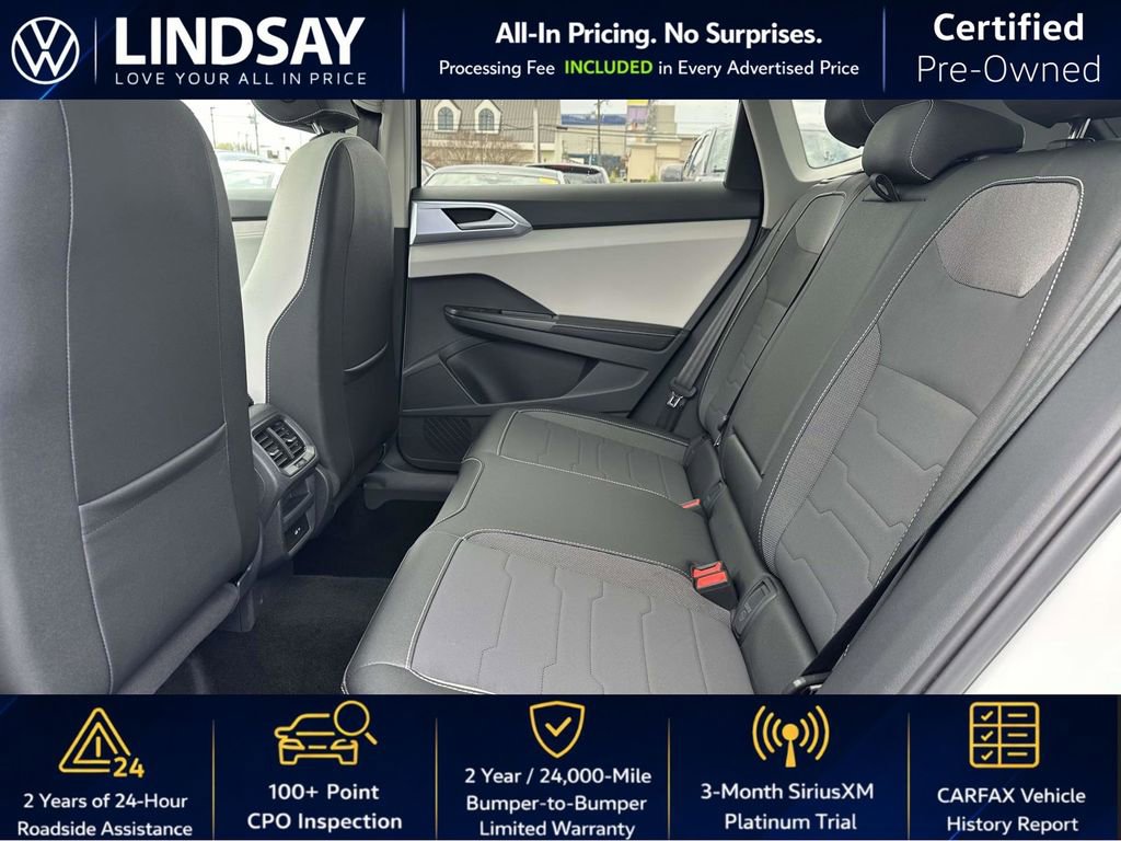 Used 2025 Volkswagen Taos SE FWD image 15