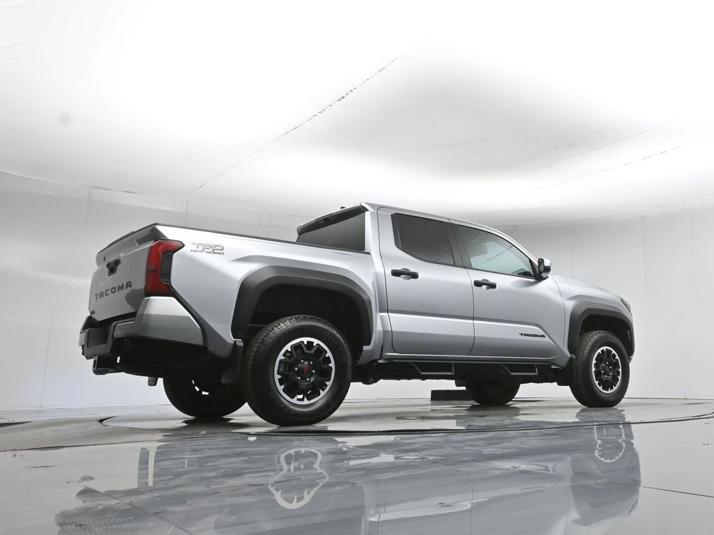 Used 2025 Toyota Tacoma TRD Off-Road image 50