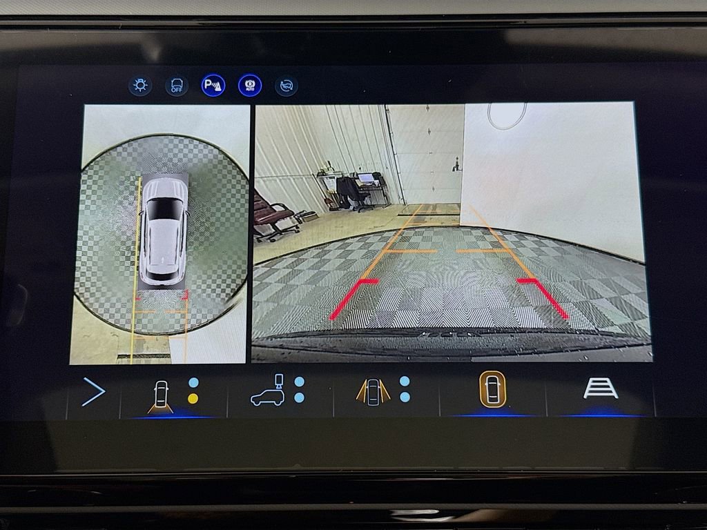 New 2027 Chevrolet Bolt RS w/ Technology Package FWD image 14