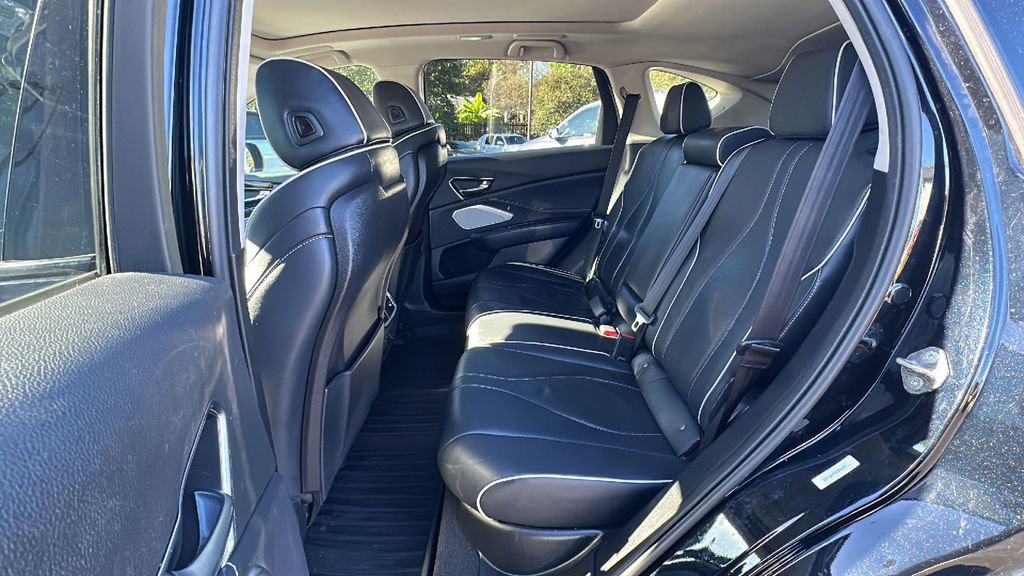 Used 2019 Acura RDX AWD w/ Advance Package image 11
