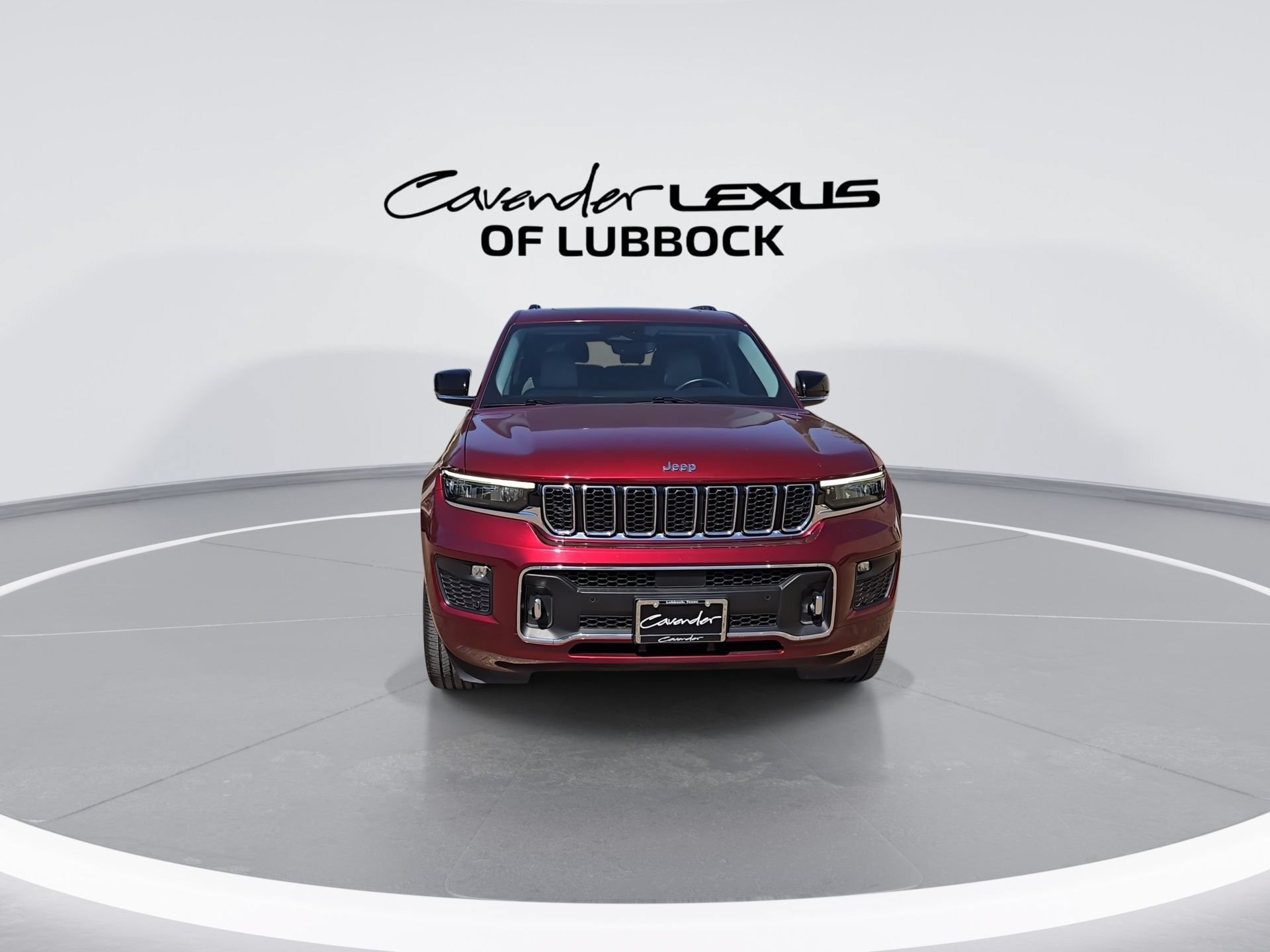 Used 2022 Jeep Grand Cherokee L Overland RWD image 3
