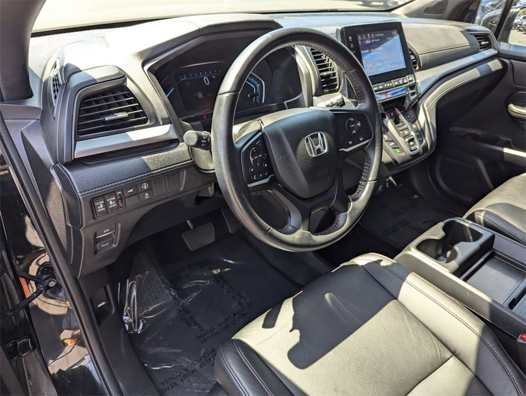 Used 2023 Honda Odyssey Sport image 14