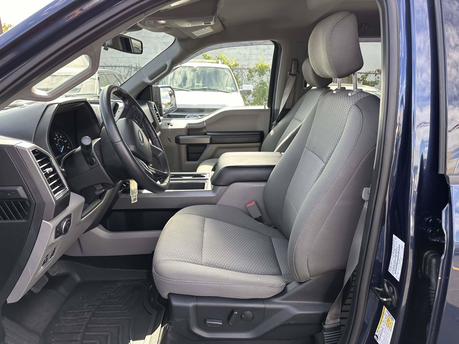 Used 2019 Ford F150 XLT w/ Equipment Group 302A Luxury AWD/4WD image 12