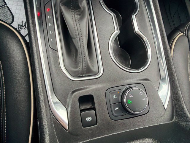 Used 2023 Chevrolet Traverse Premier w/ LPO, Floor Liner Package AWD/4WD image 31