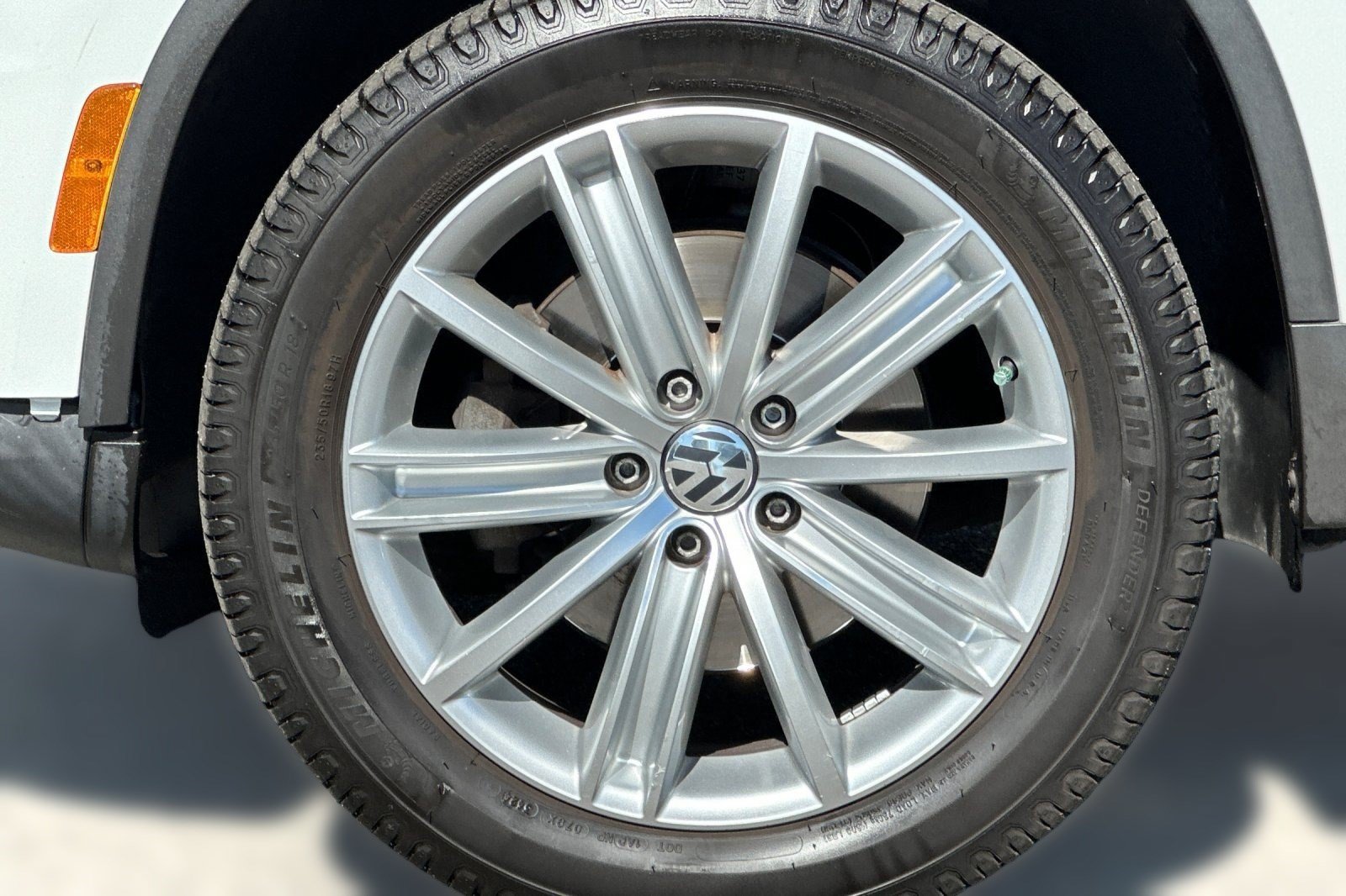 Used 2015 Volkswagen Tiguan S FWD image 13
