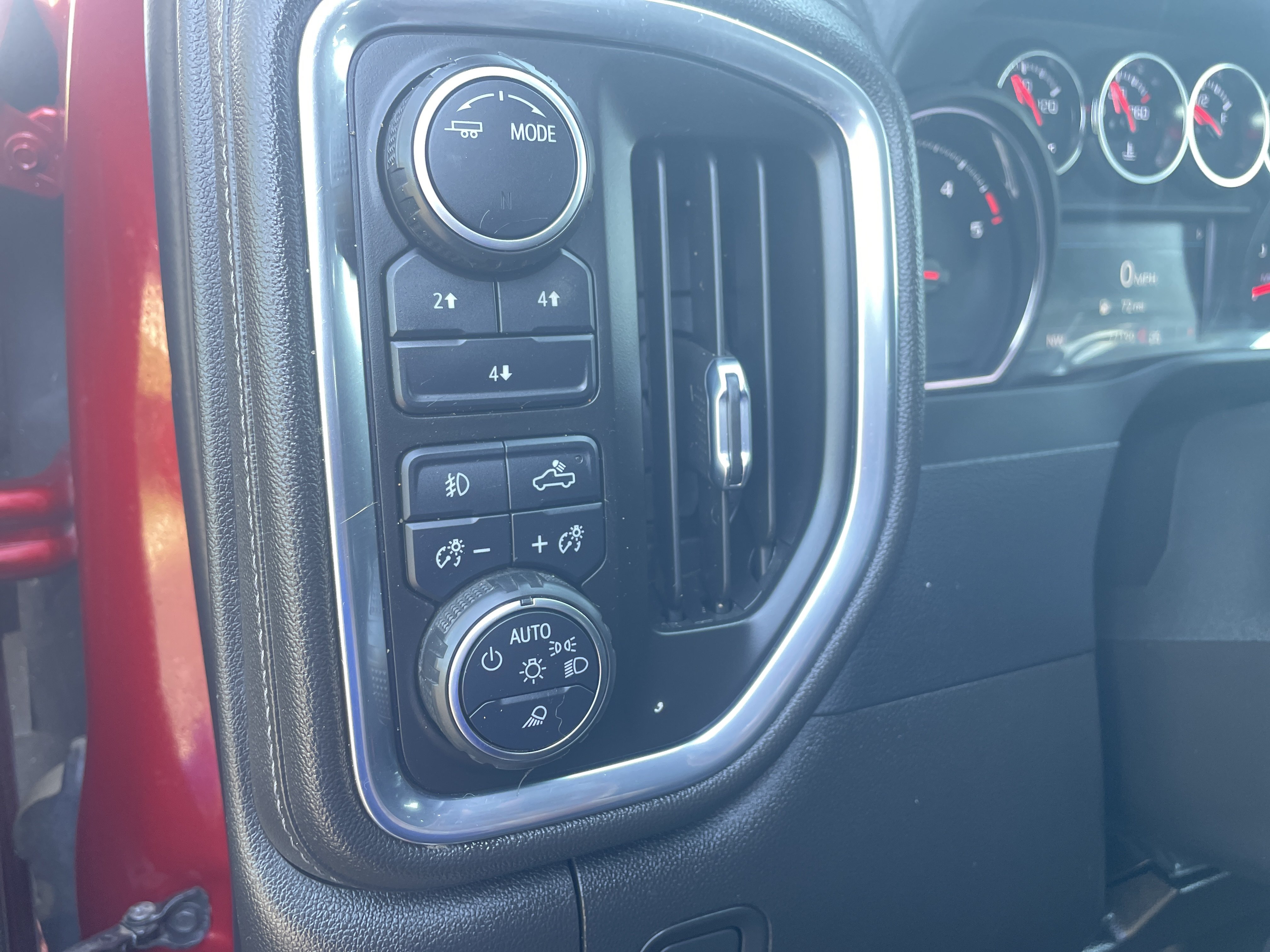 Used 2022 Chevrolet Silverado 3500 LT w/ Convenience Package AWD/4WD image 29