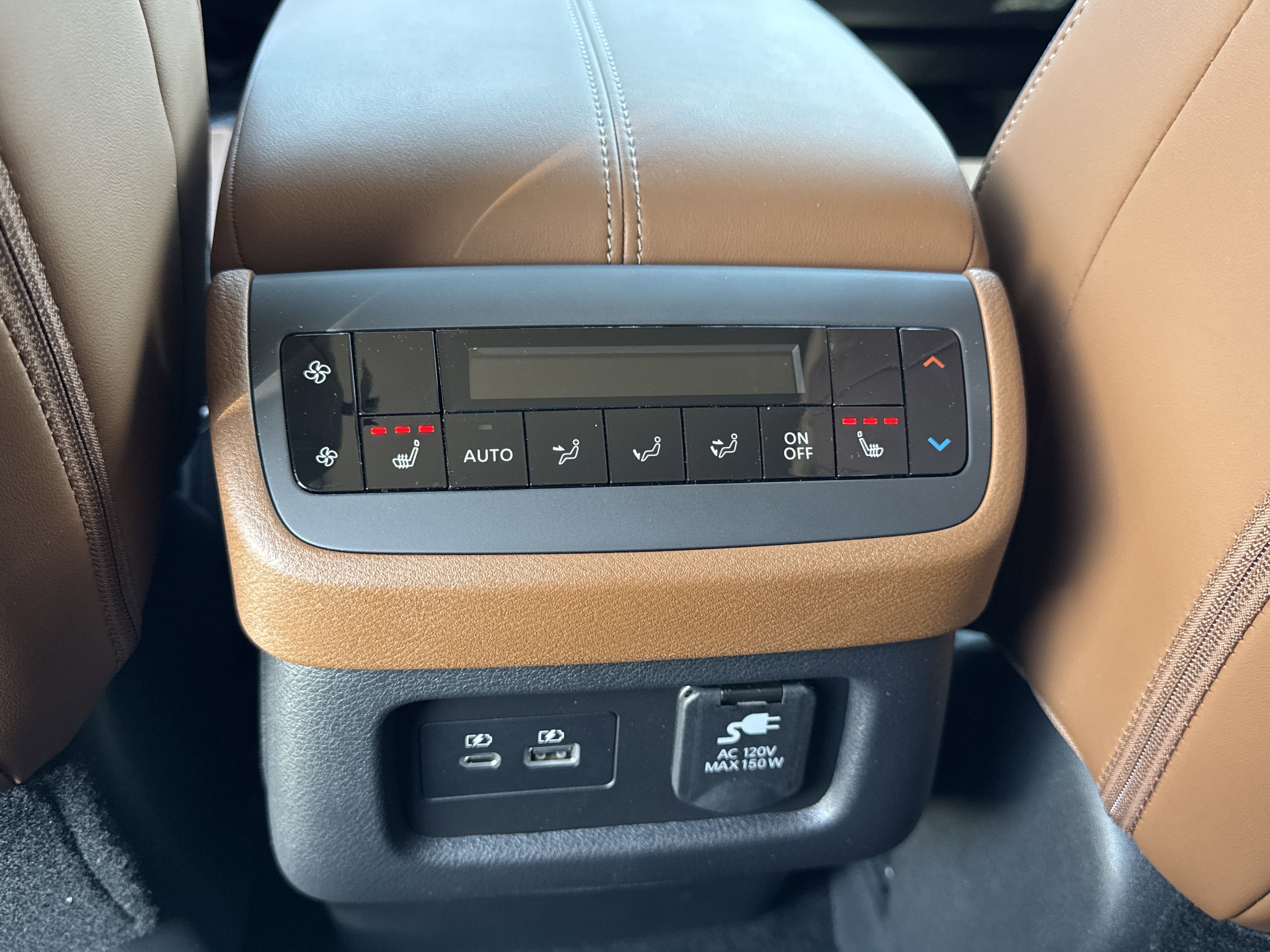 New 2025 Nissan Pathfinder Platinum w/ Cargo Package image 16