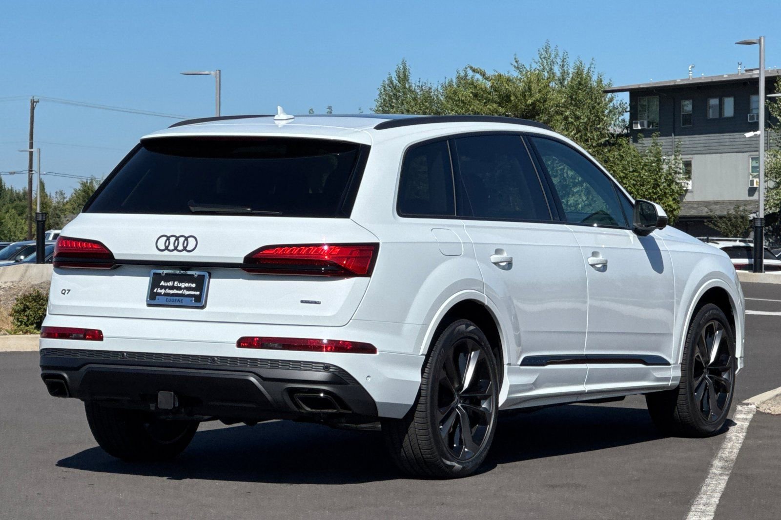 New 2025 Audi Q7 2.0T Premium Plus AWD/4WD image 3
