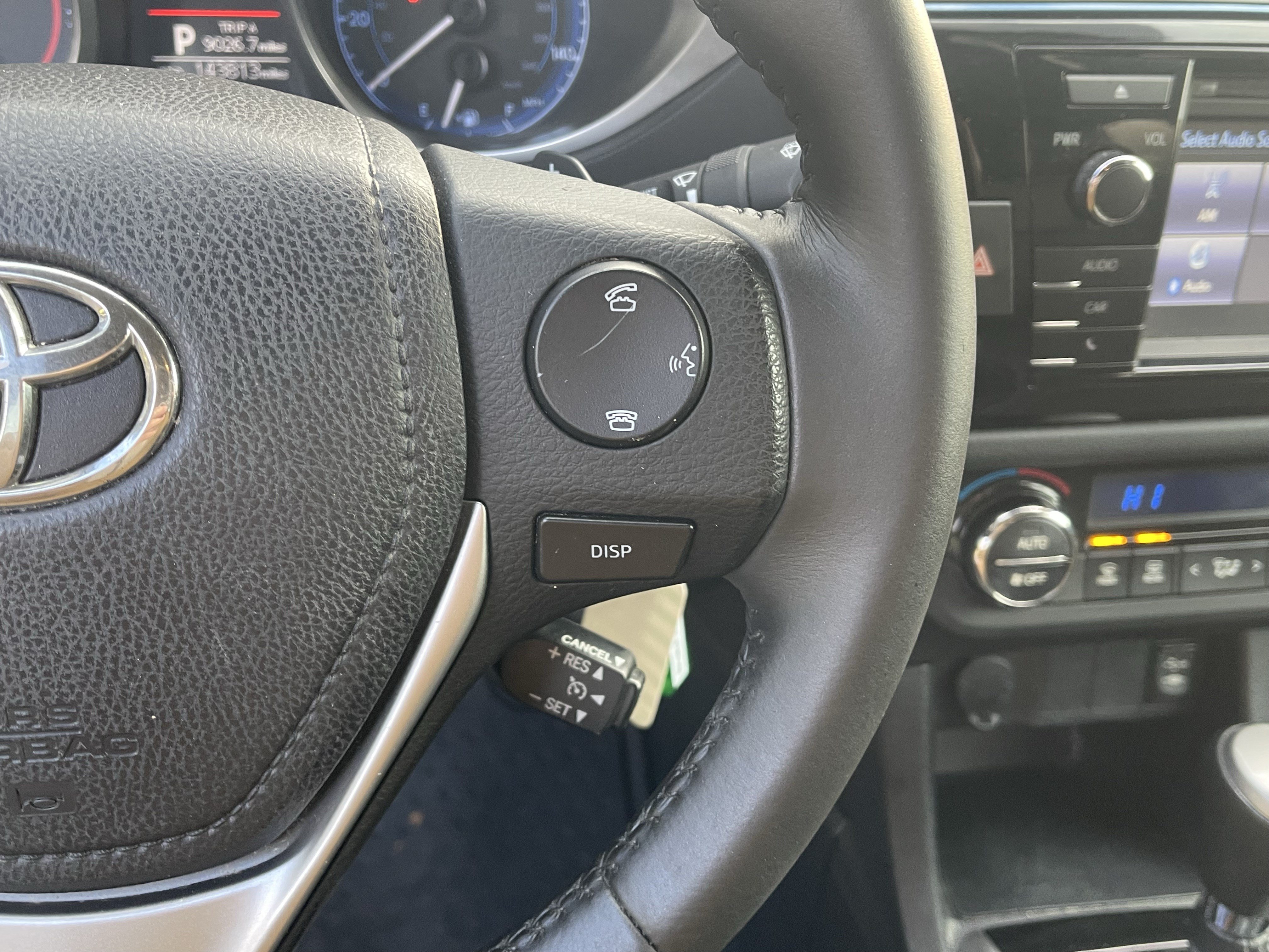 Used 2015 Toyota Corolla S FWD image 19