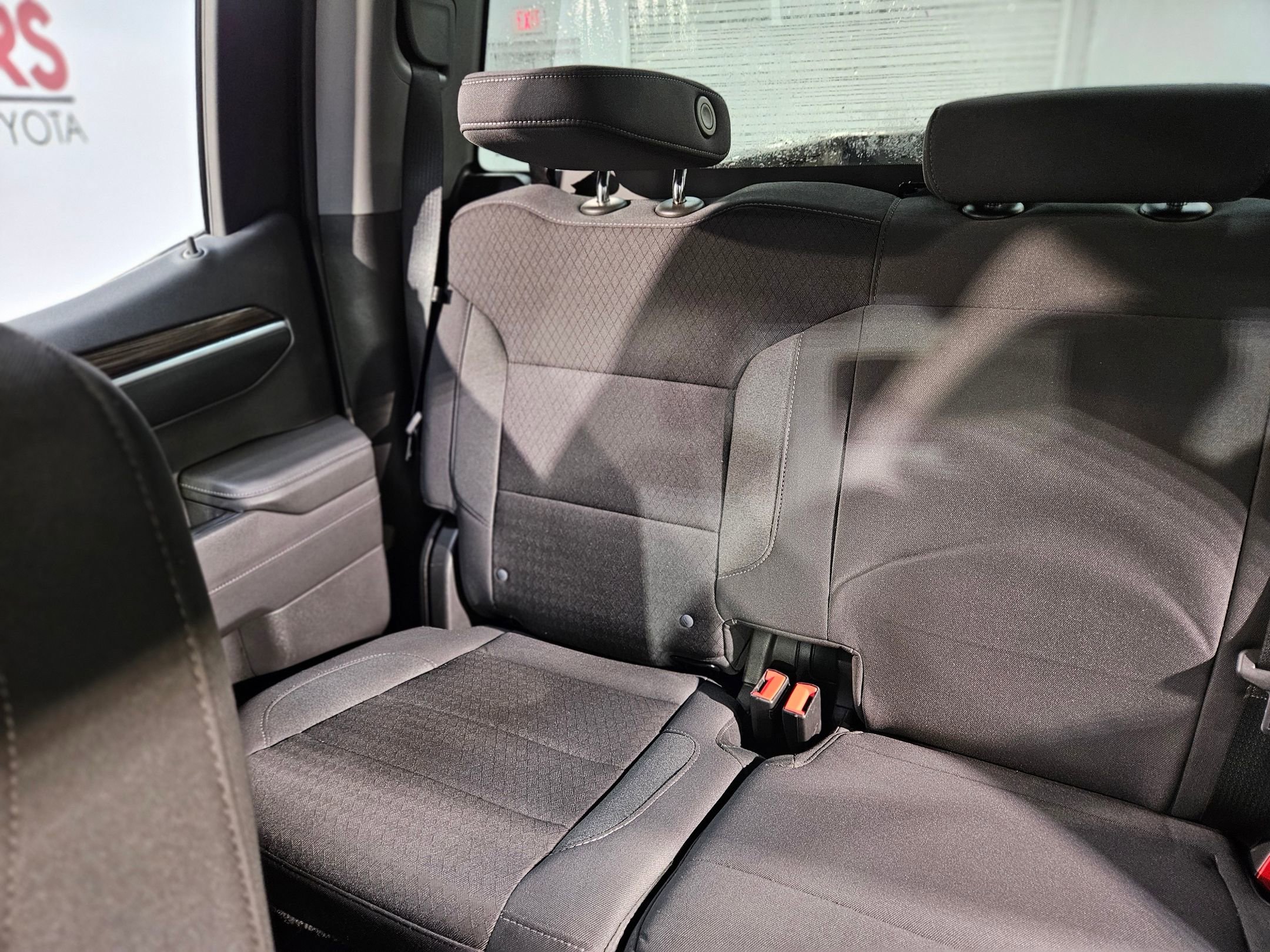 Used 2023 Chevrolet Silverado 1500 LT image 12