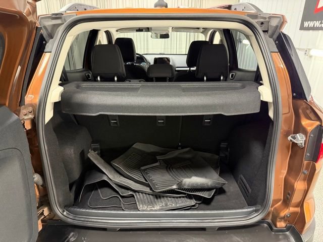 Used 2019 Ford EcoSport SE image 9