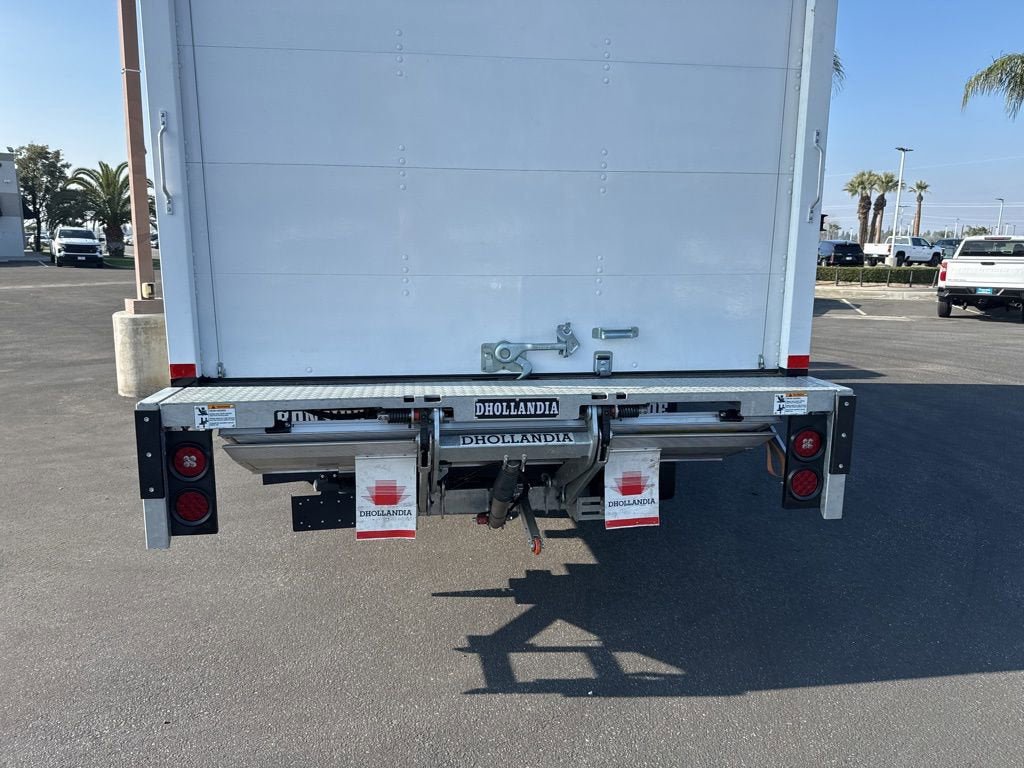New 2024 Chevrolet Low Cab Forward image 17