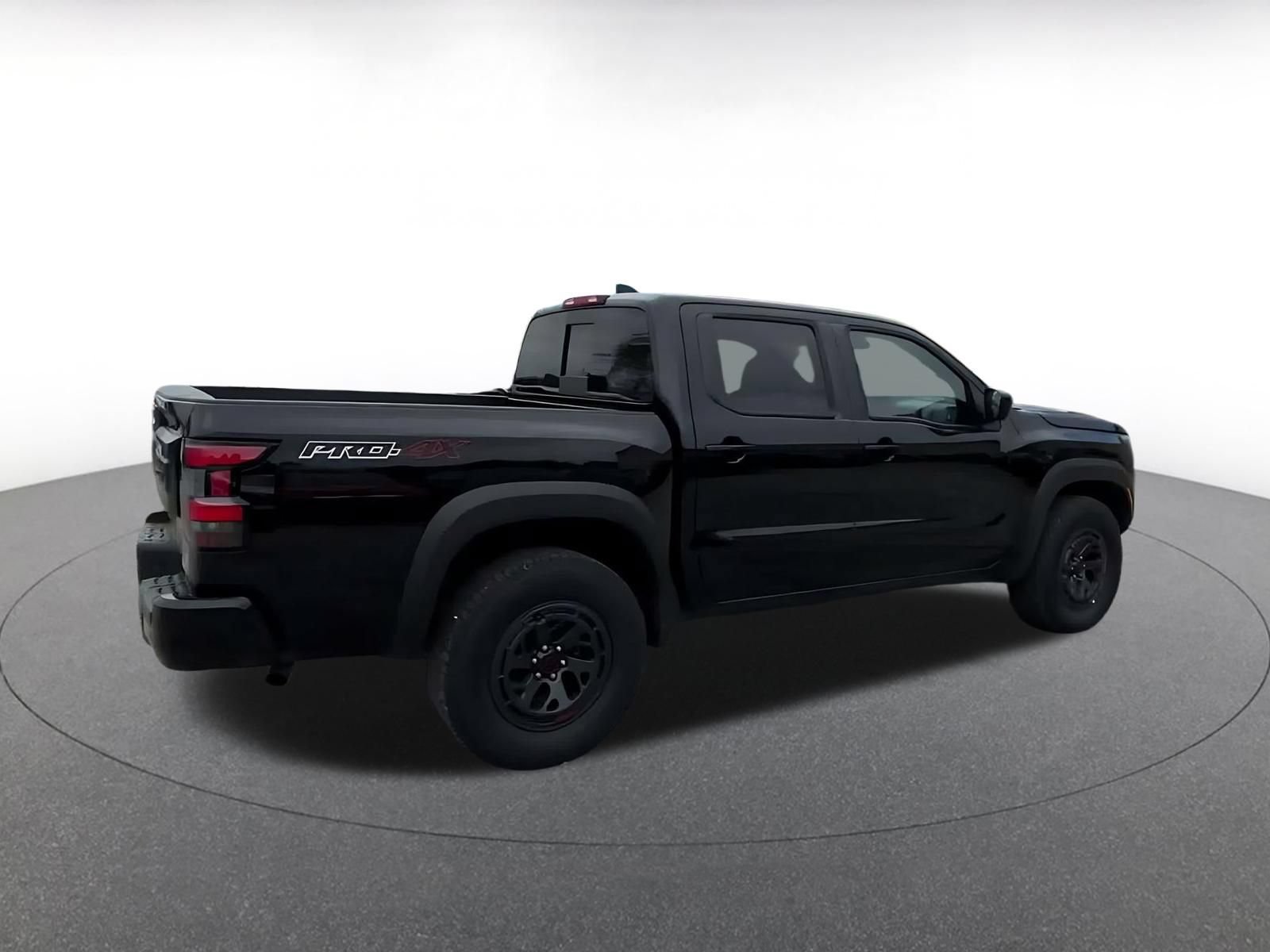 Used 2026 Nissan Frontier PRO-4X AWD/4WD image 13