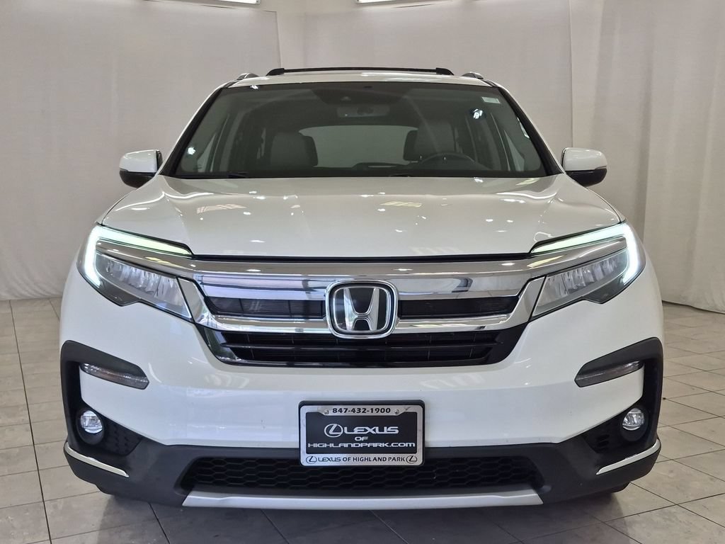 Used 2019 Honda Pilot Touring image 3