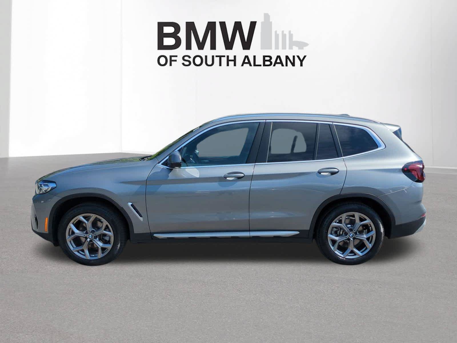 Used 2024 BMW X3 xDrive30i w/ Premium Package w/ZPA AWD/4WD image 7