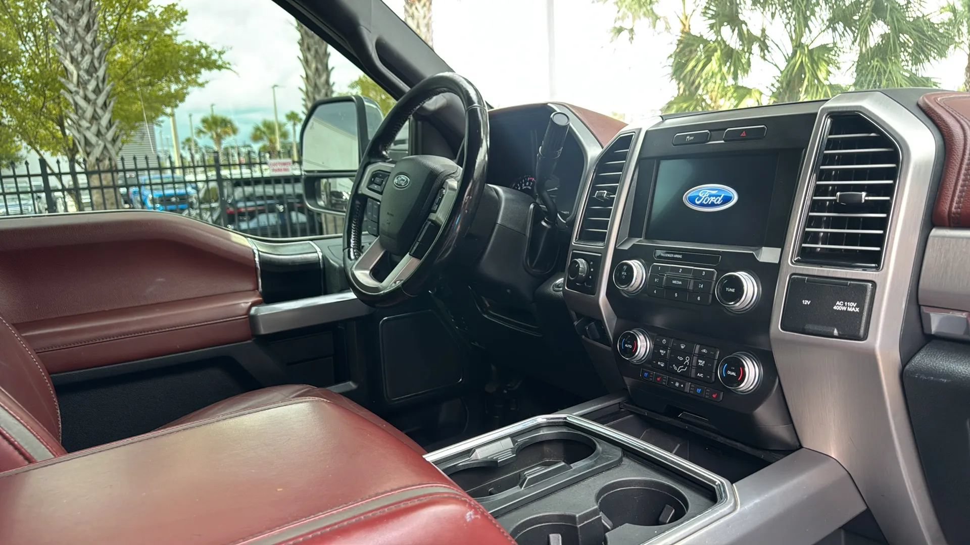 Used 2019 Ford F250 Platinum AWD/4WD image 11
