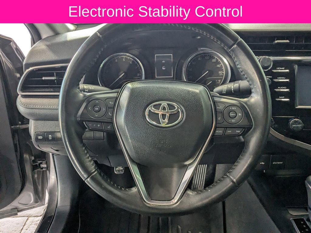 Used 2020 Toyota Camry SE image 12