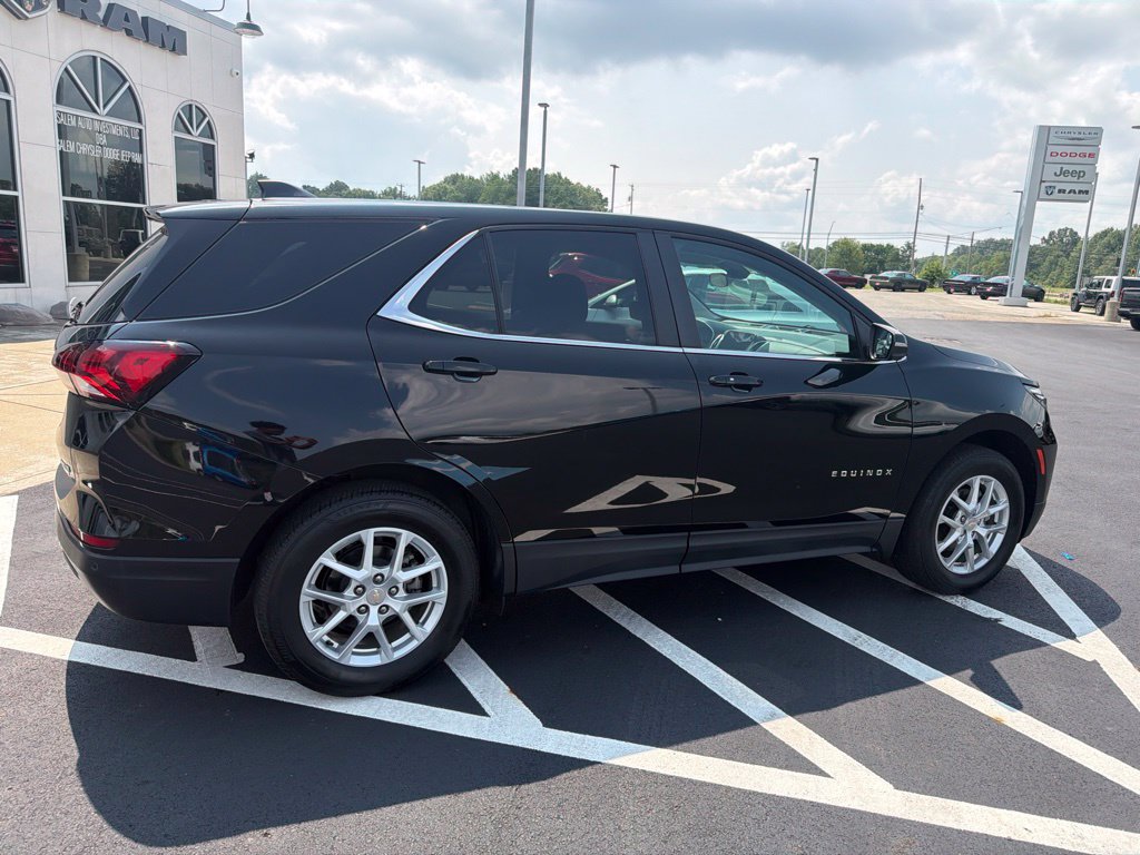 Used 2023 Chevrolet Equinox LT AWD/4WD image 14