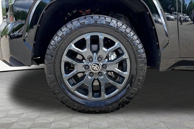 Used 2025 Toyota Tundra Platinum AWD/4WD image 22