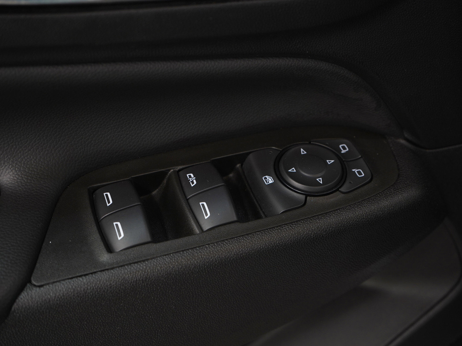 Used 2024 Chevrolet Equinox LT image 22