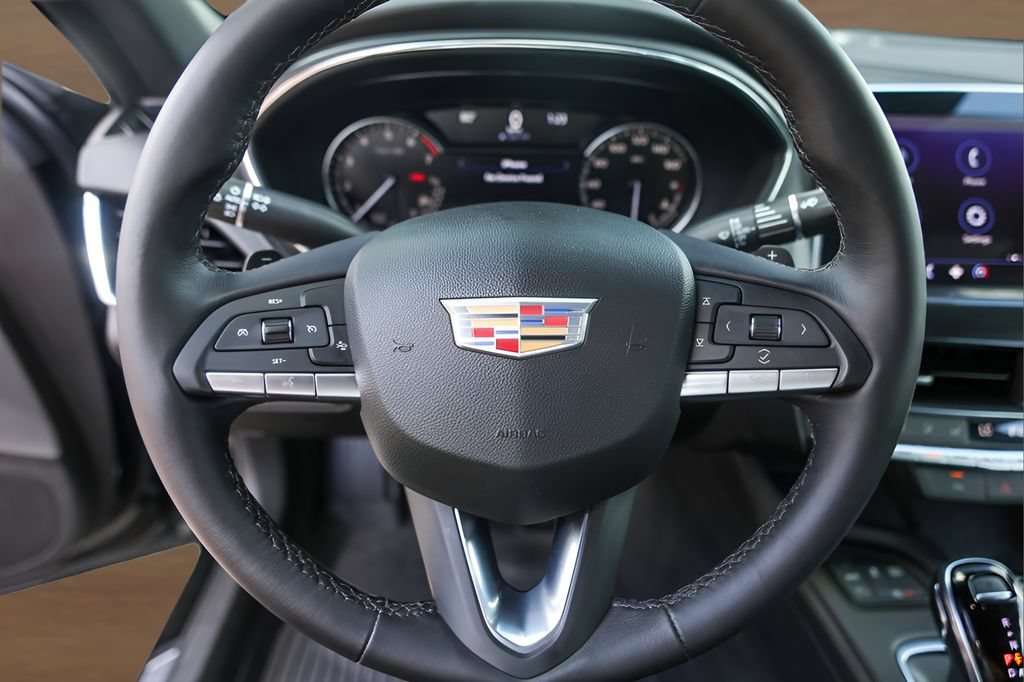 Certified 2023 Cadillac CT5 Luxury RWD image 11