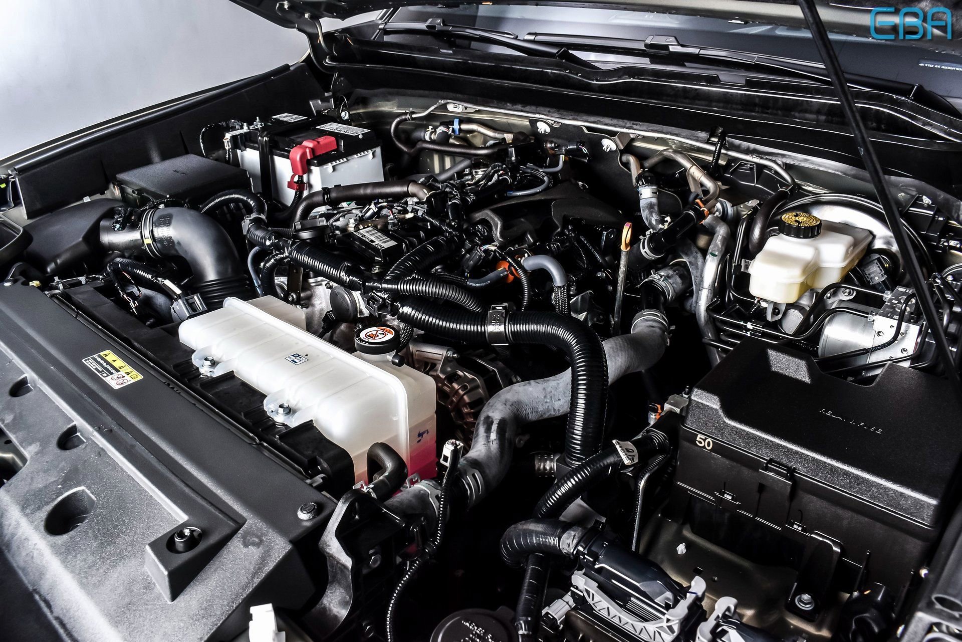 Used 2025 Toyota Tacoma Limited w/ Tow Tech Package image 11