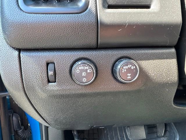 Used 2021 Chevrolet Colorado LT w/ LT Convenience Package AWD/4WD image 29