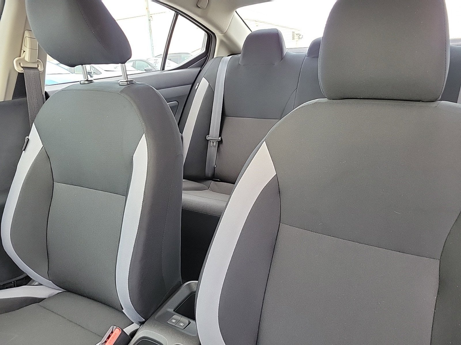 New 2025 Nissan Versa S FWD image 15