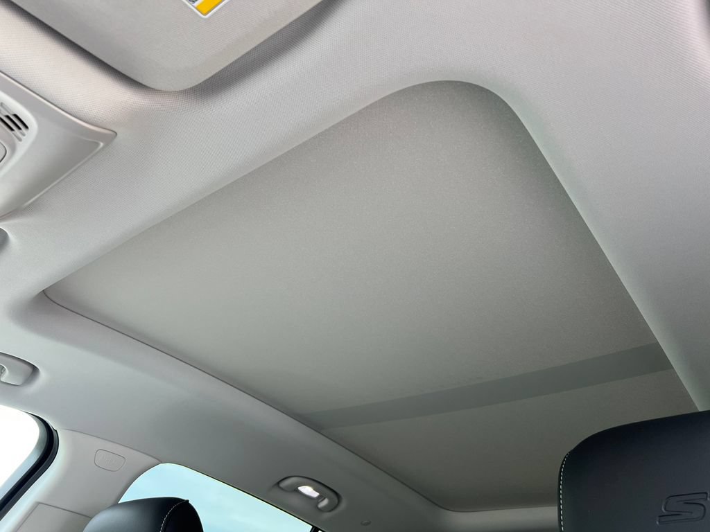 New 2026 Buick Envision Sport Touring AWD/4WD image 9