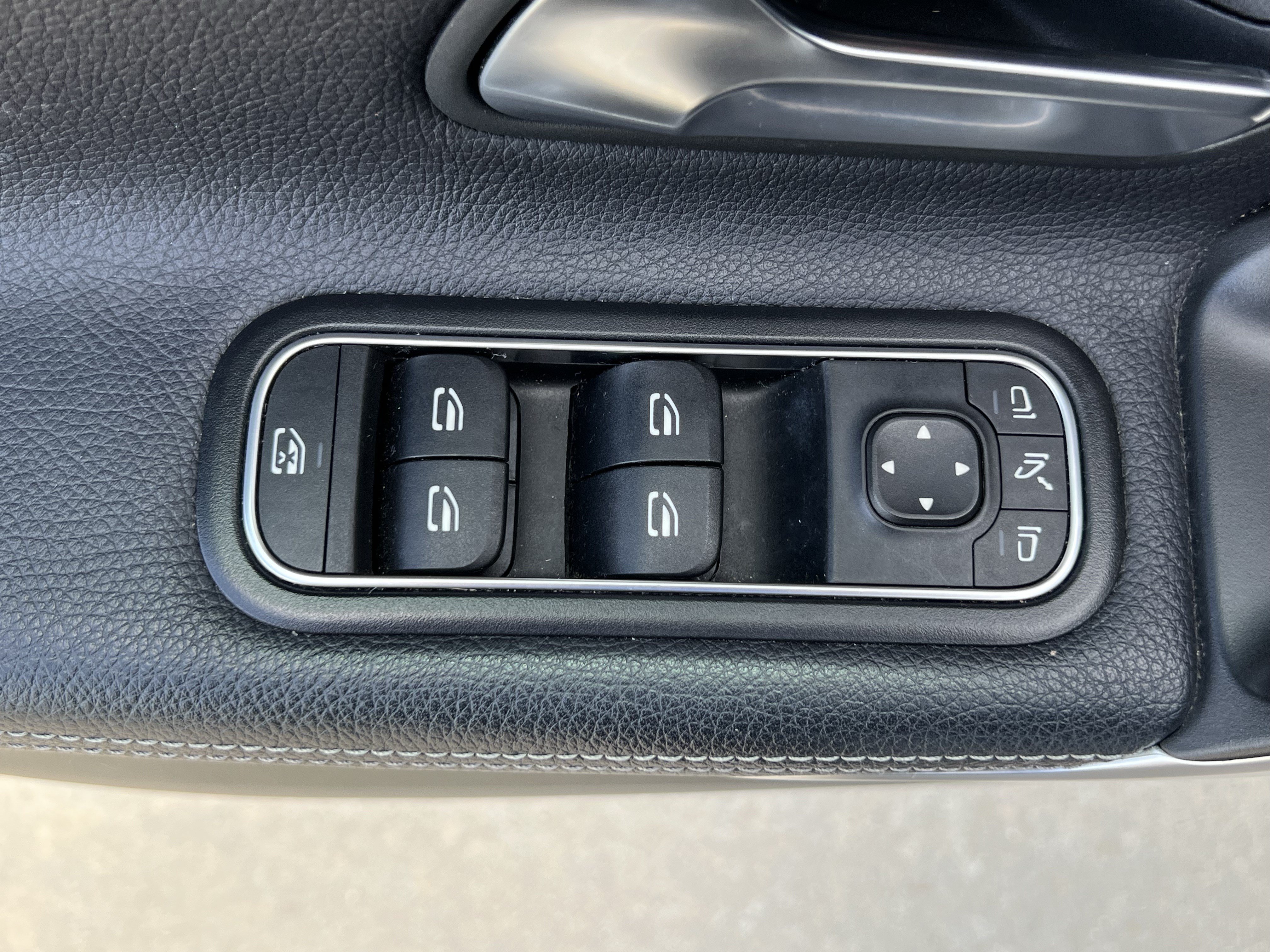 Certified 2020 Mercedes-Benz A 220 image 15
