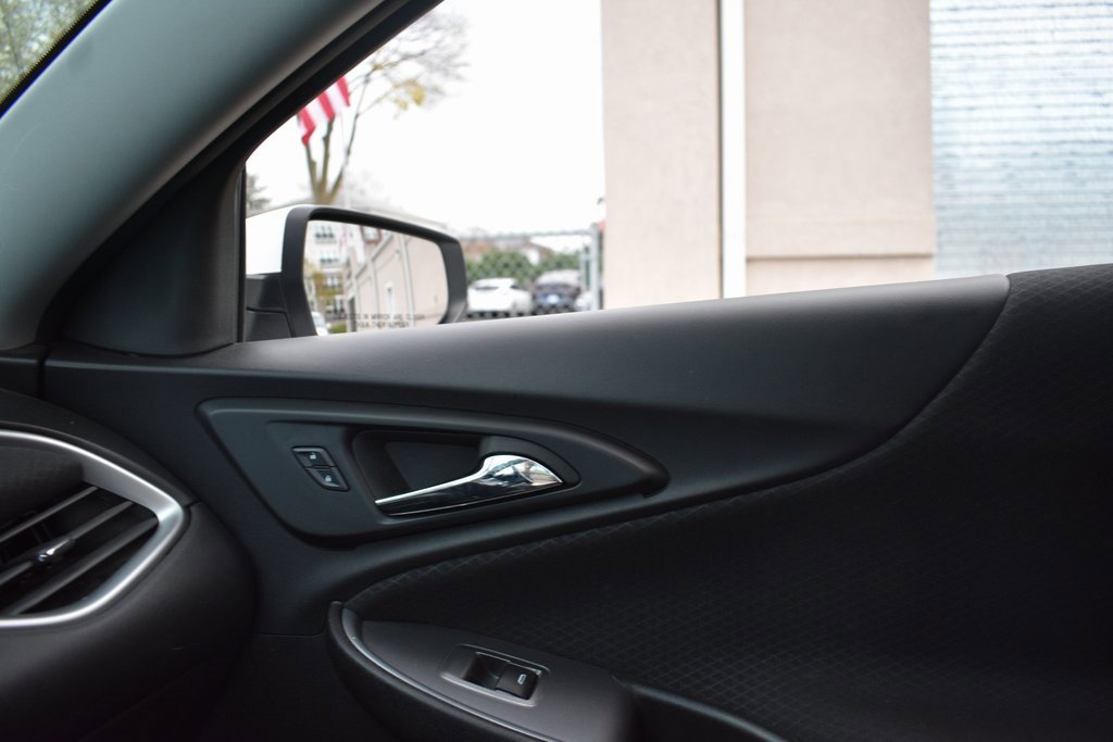 Used 2024 Chevrolet Malibu LT image 20