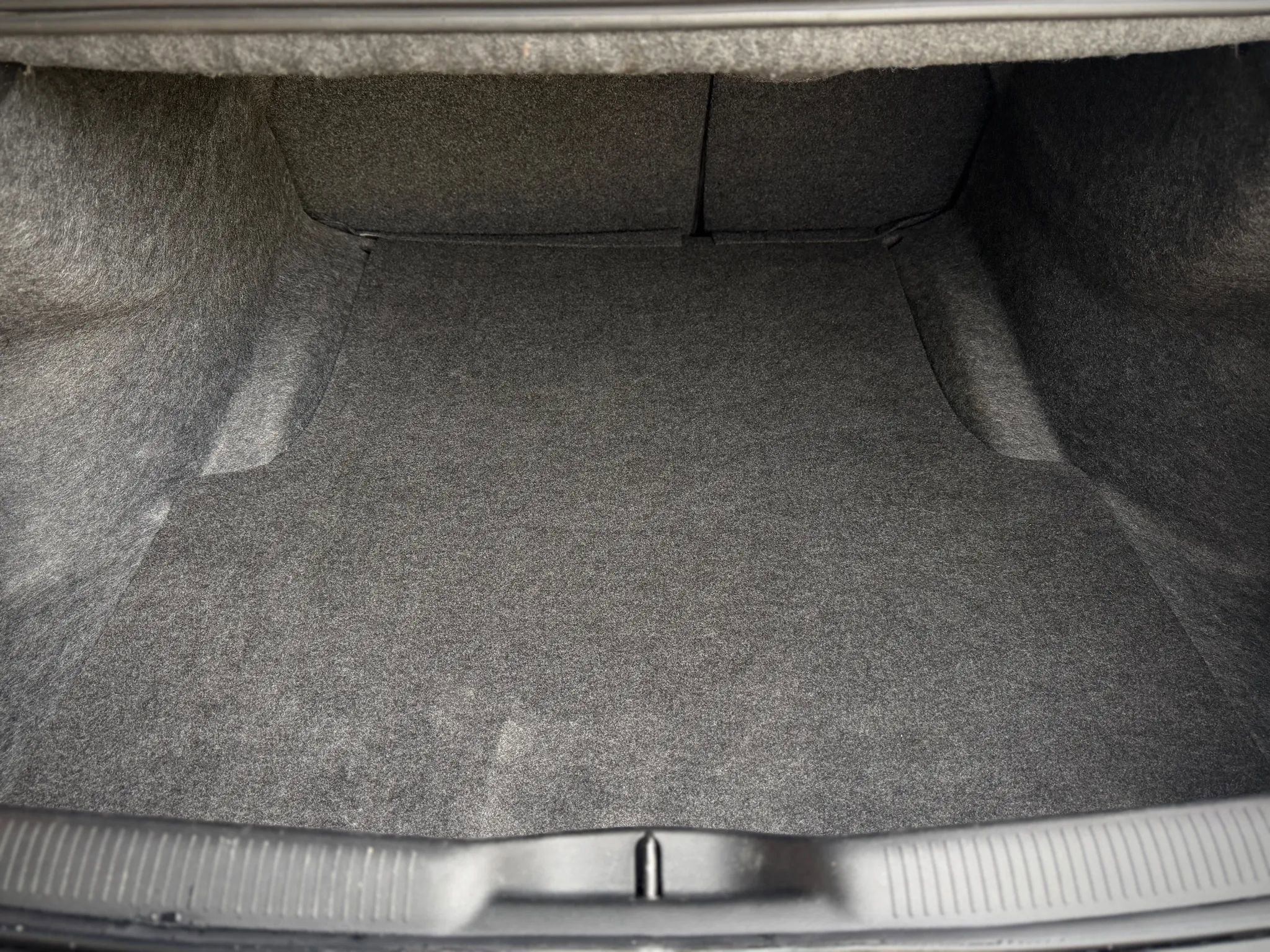 Used 2020 Dodge Charger SXT image 23