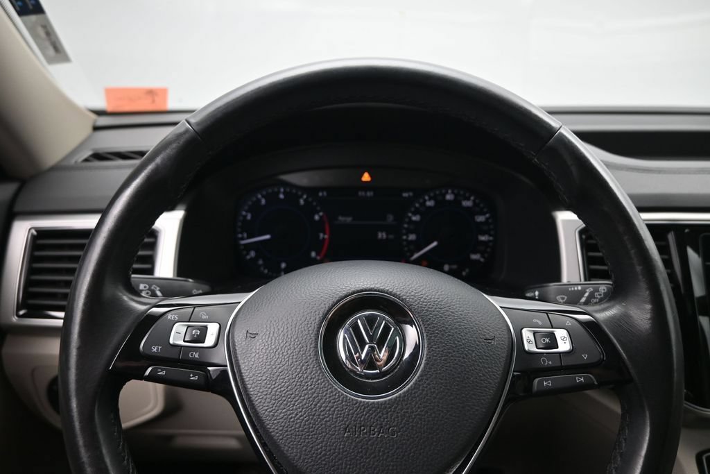 Used 2018 Volkswagen Atlas SEL Premium AWD/4WD image 13