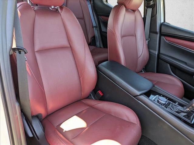 Used 2025 MAZDA MAZDA3 Hatchback w/Premium Plus Pkg image 18