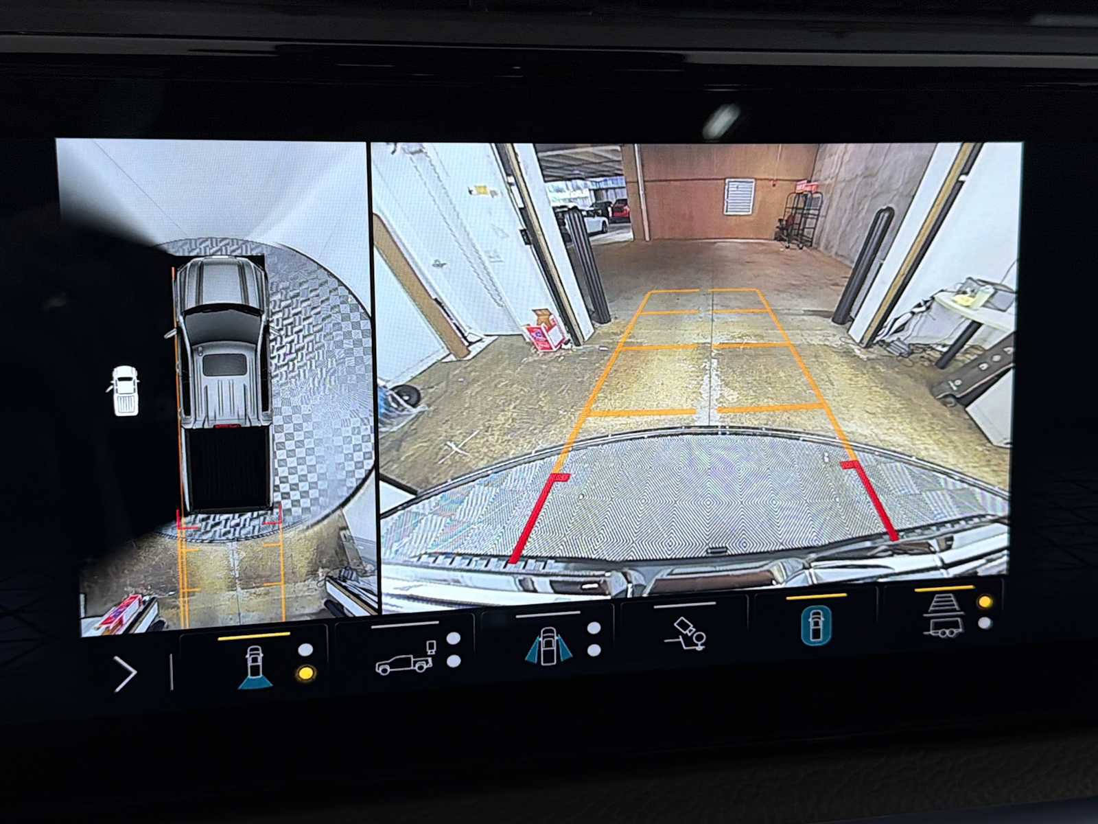Used 2022 GMC Sierra 1500 Denali AWD/4WD image 29