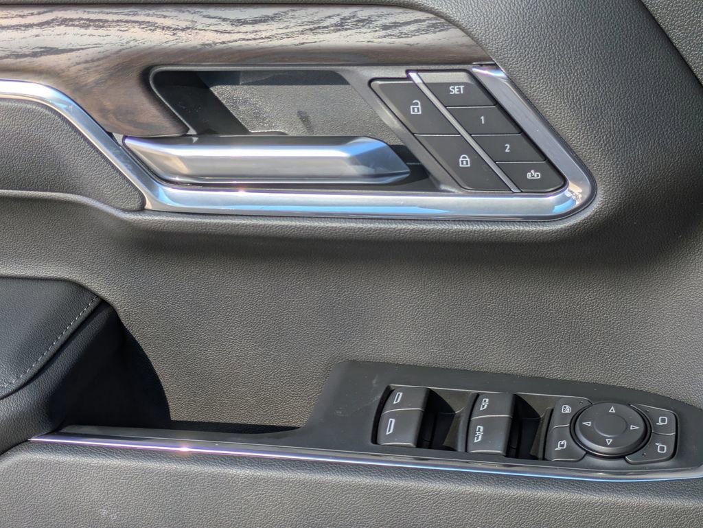 New 2026 GMC Sierra 1500 SLT image 25