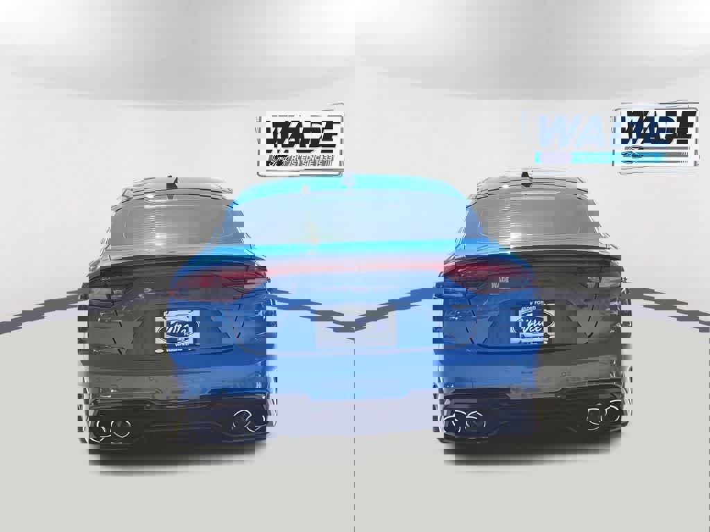 Used 2022 Kia Stinger GT2 image 6