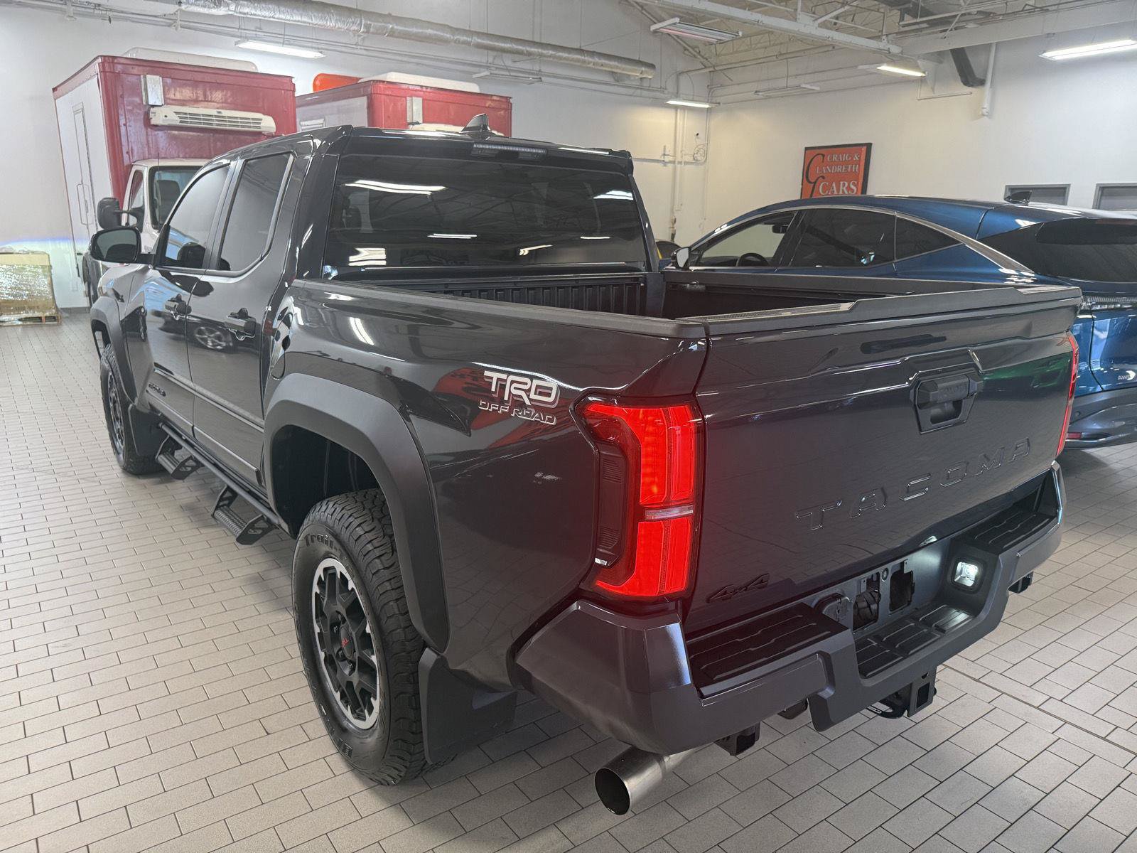 Used 2026 Toyota Tacoma TRD Off-Road AWD/4WD image 36