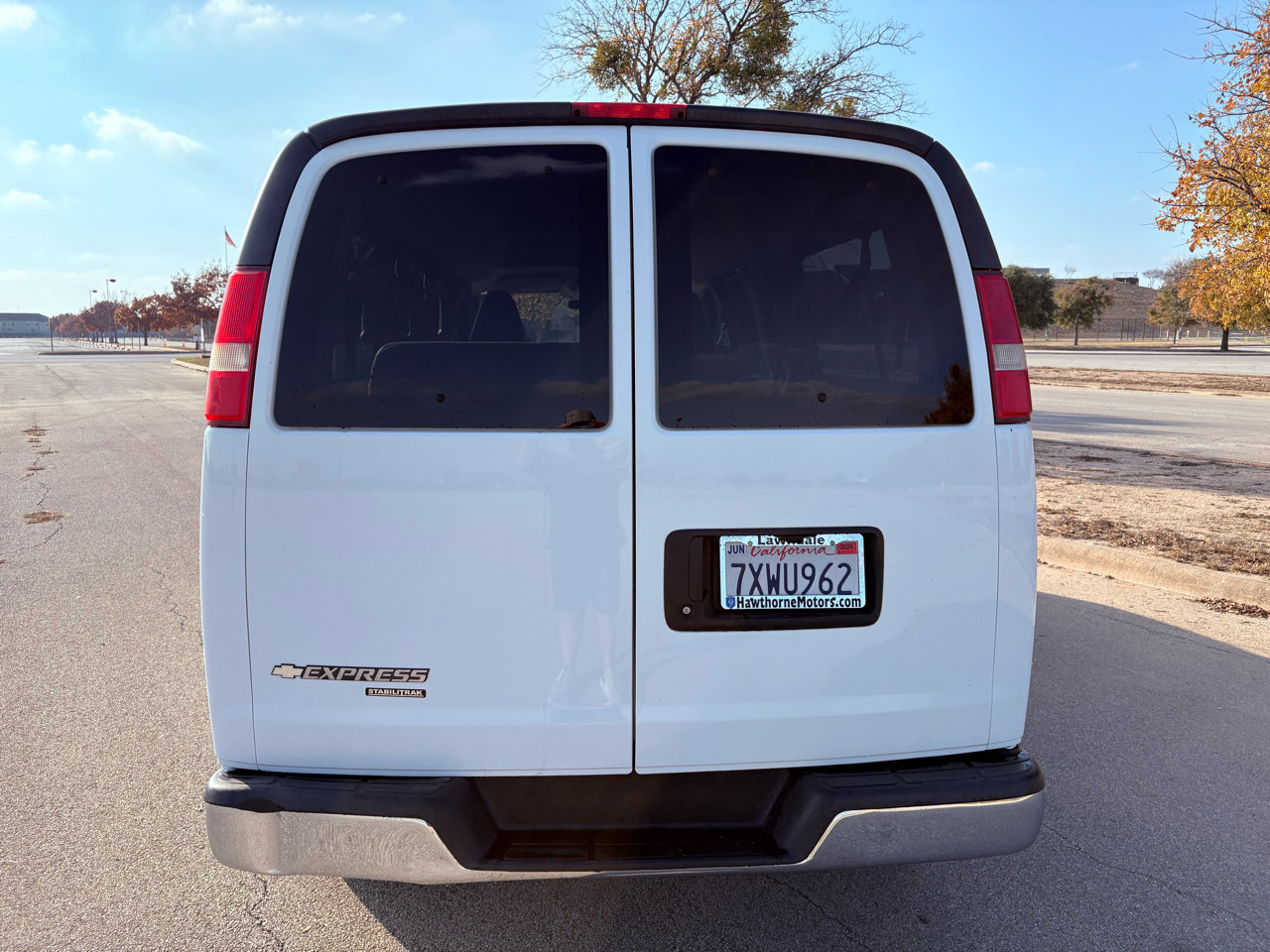 Used 2016 Chevrolet Express 3500 LT w/ LT Preferred Equipment Group image 9