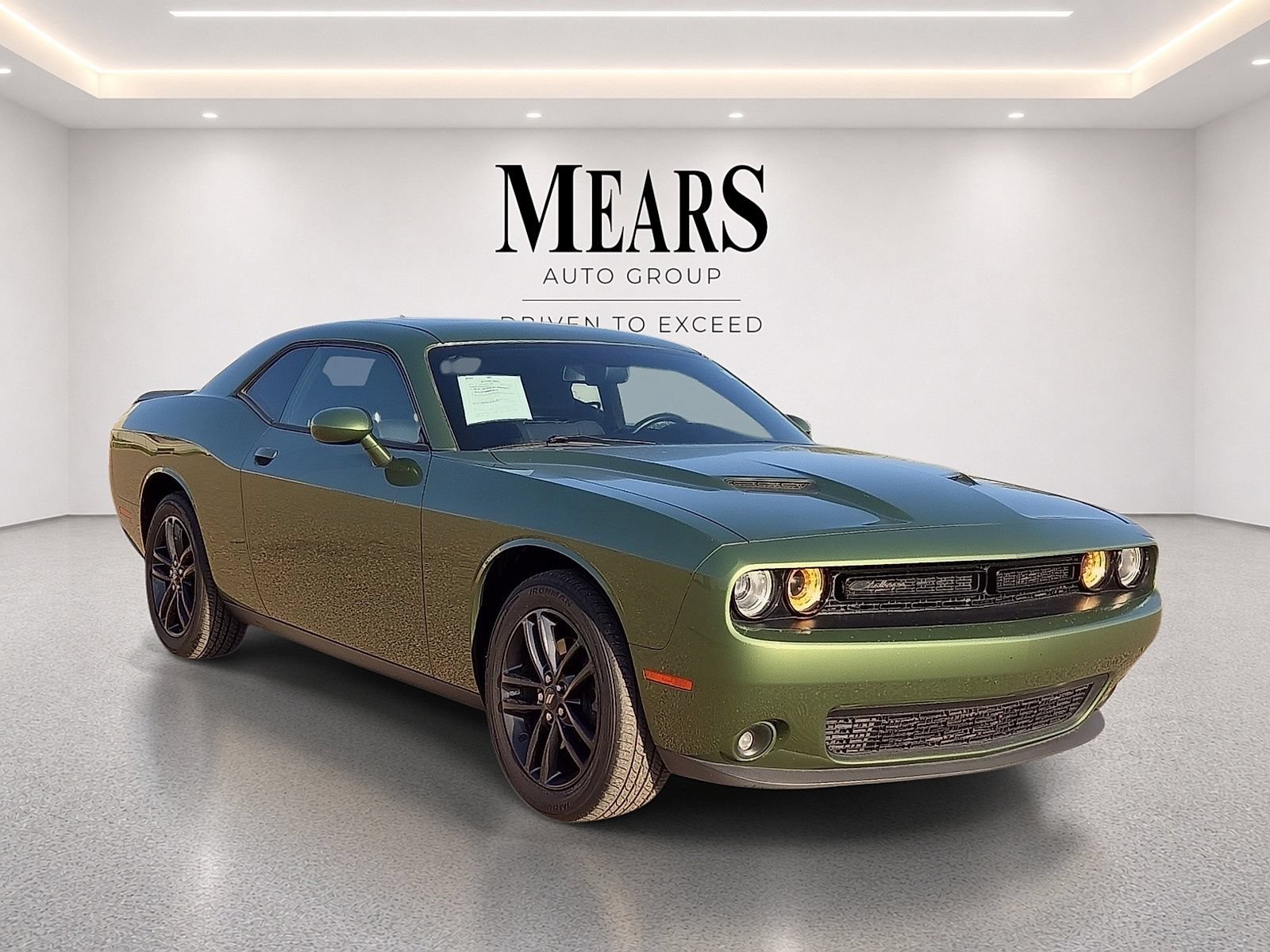 Used 2019 Dodge Challenger SXT w/ Plus Package AWD/4WD image 7