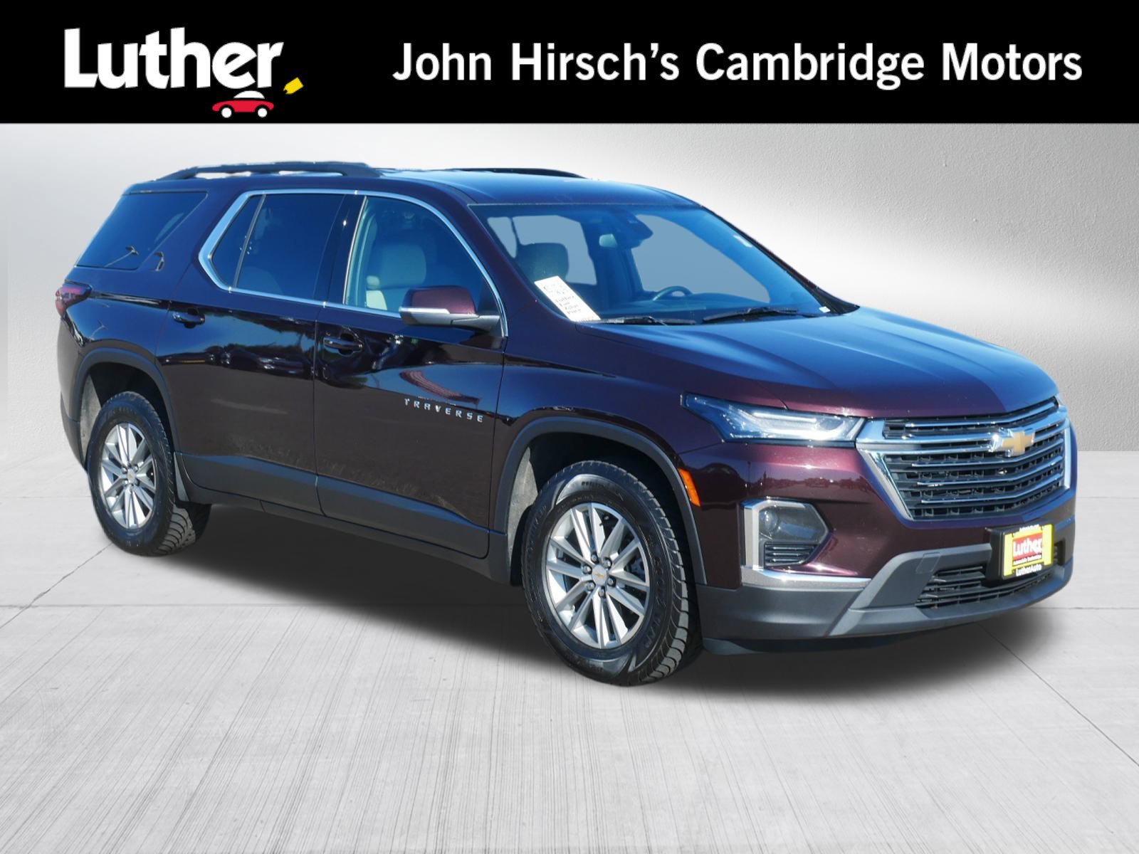 Used 2023 Chevrolet Traverse LT