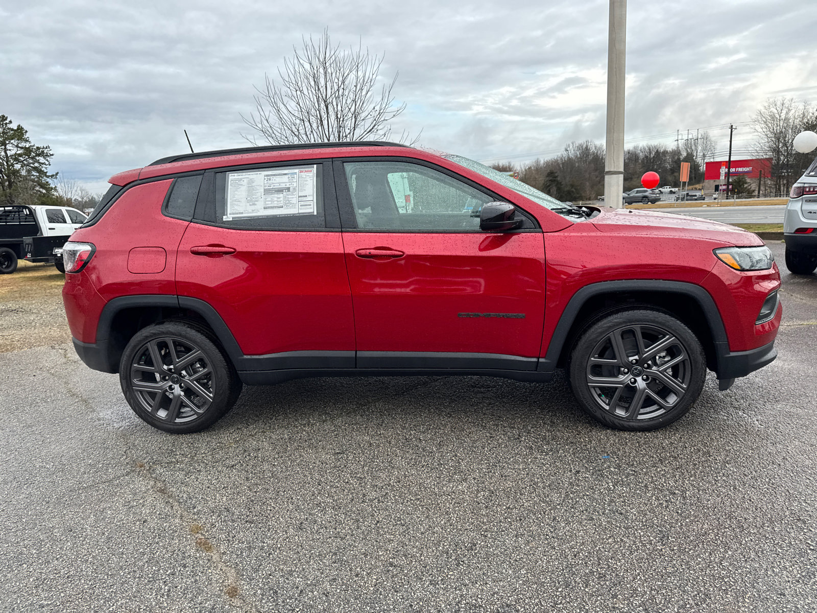 New 2026 Jeep Compass Latitude AWD/4WD image 4